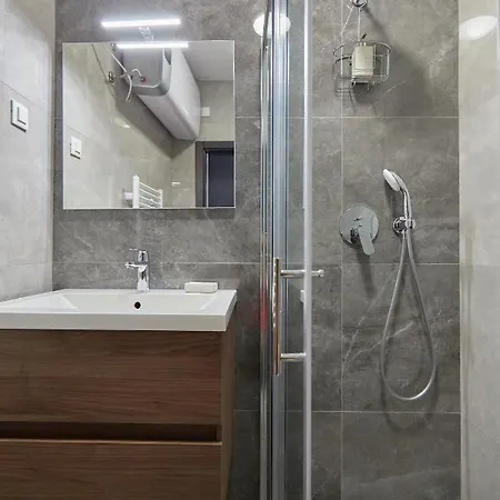 Apartment Kolorina *