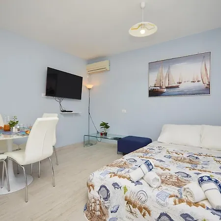 Kolorina Apartman