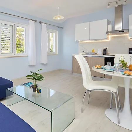 Kolorina Apartman